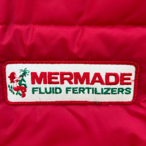 Vintage mermaid, fluid fertilizers, red puffer vest - Picture 2 of 4